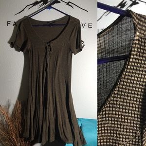 Forever 21 casual green dress